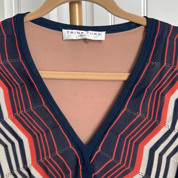 Trina Turk Harbor Dress Crochet Knit Faux Wrap Zig Zag Chevron Size Medium - Picture 2 of 7